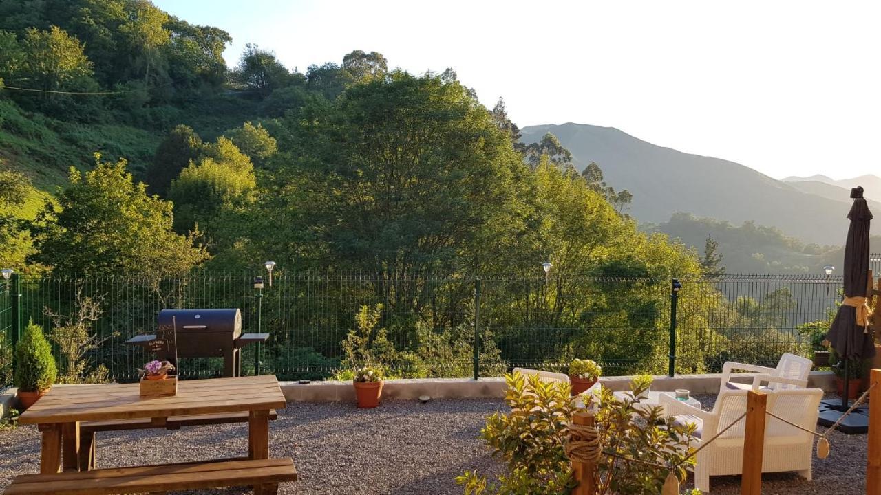Carroceu Rural Apartment Cangas de Onis Exterior photo